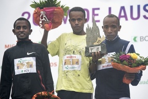 20150425258
